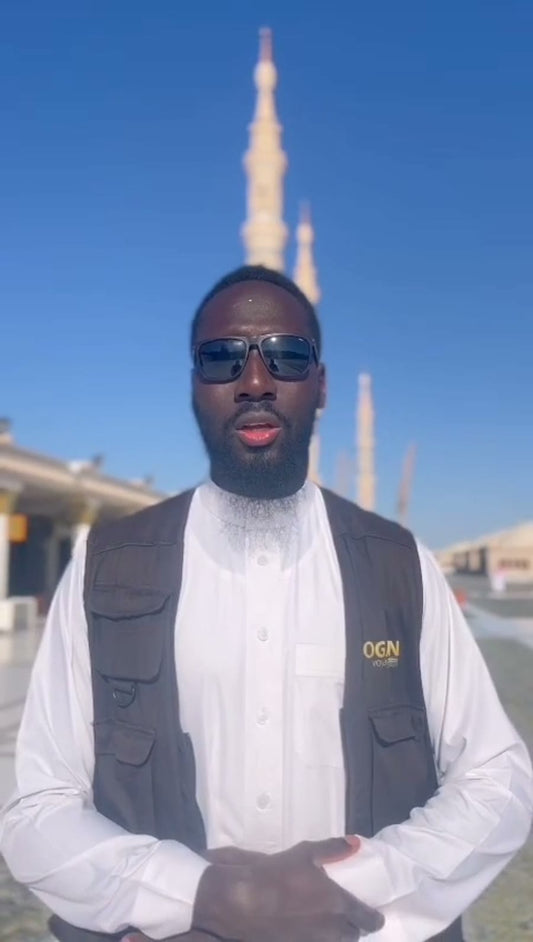 Khadim à Médine, image d’archives de son expérience de guide