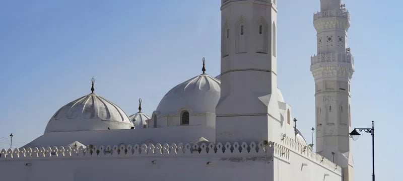 Dômes et minarets de la mosquée de Quba à Médine